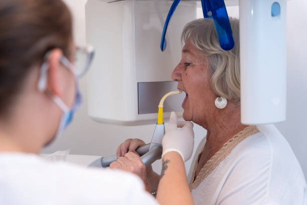 Best Emergency Dentist for Knocked-Out Tooth in Marianna, FL